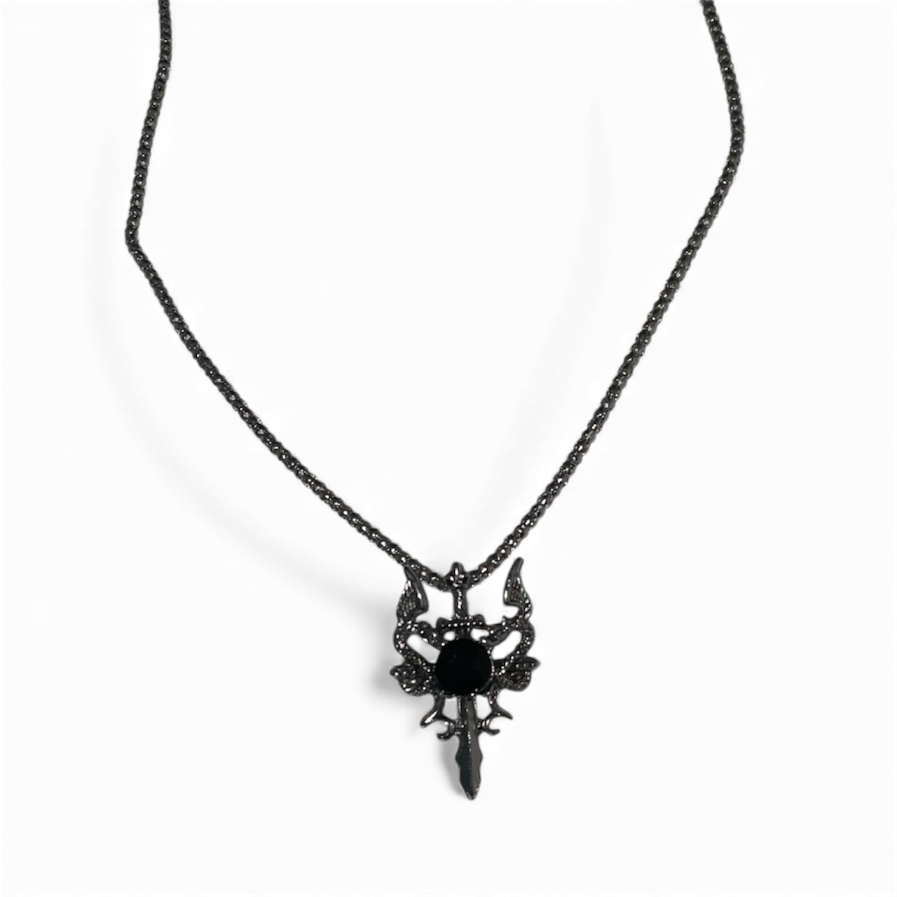 Chaîne pendentif épée onyx noir