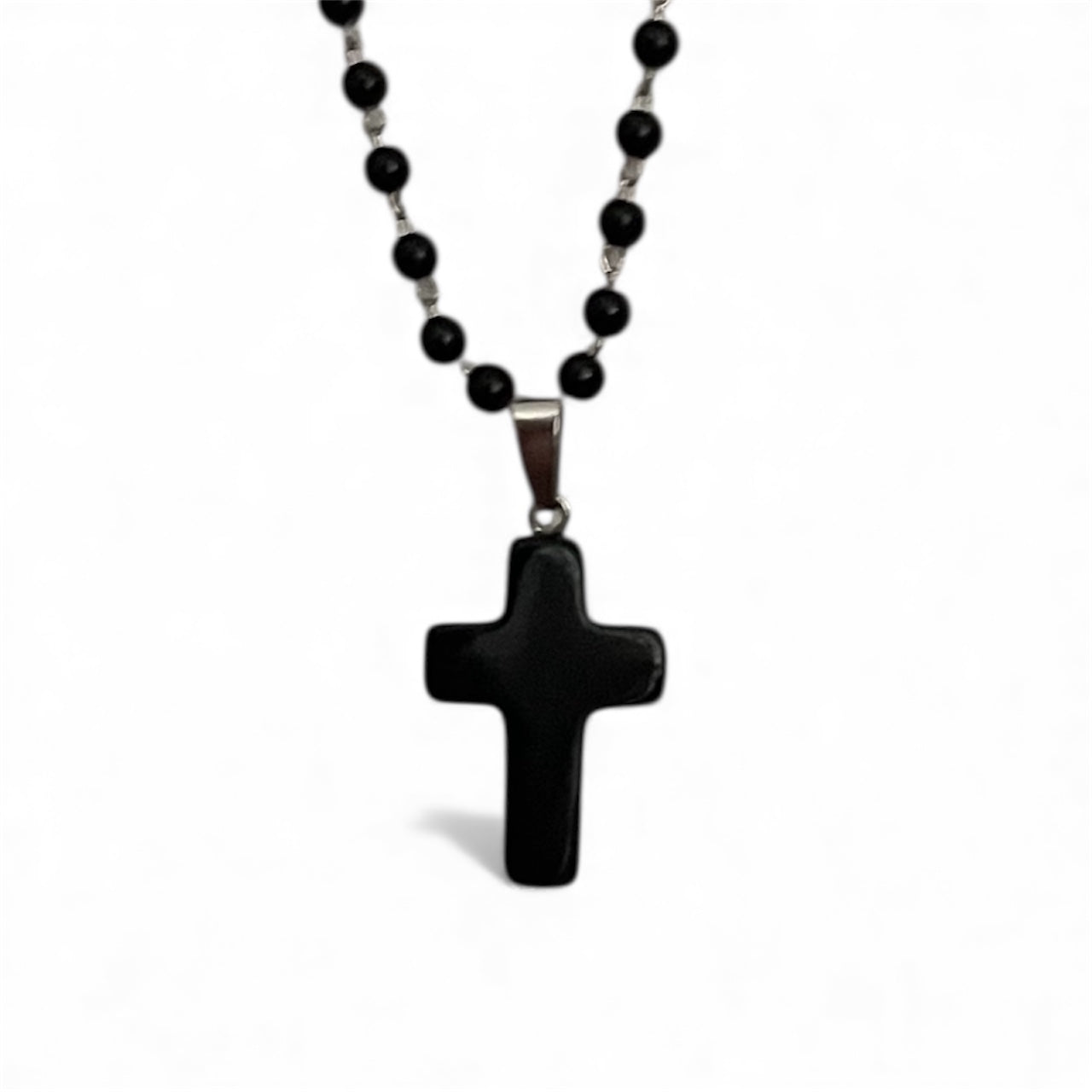 Pendentif croix noir