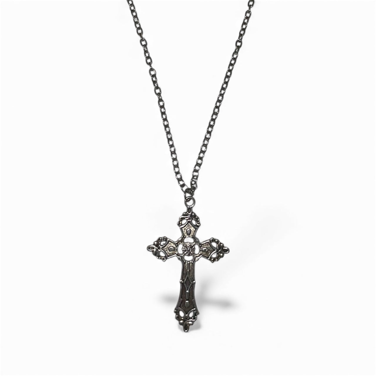 Chaîne pendentif croix argenté