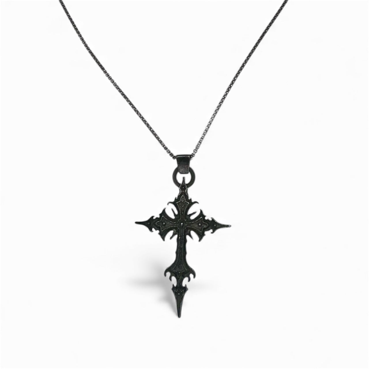Chaîne pendentif croix lourde