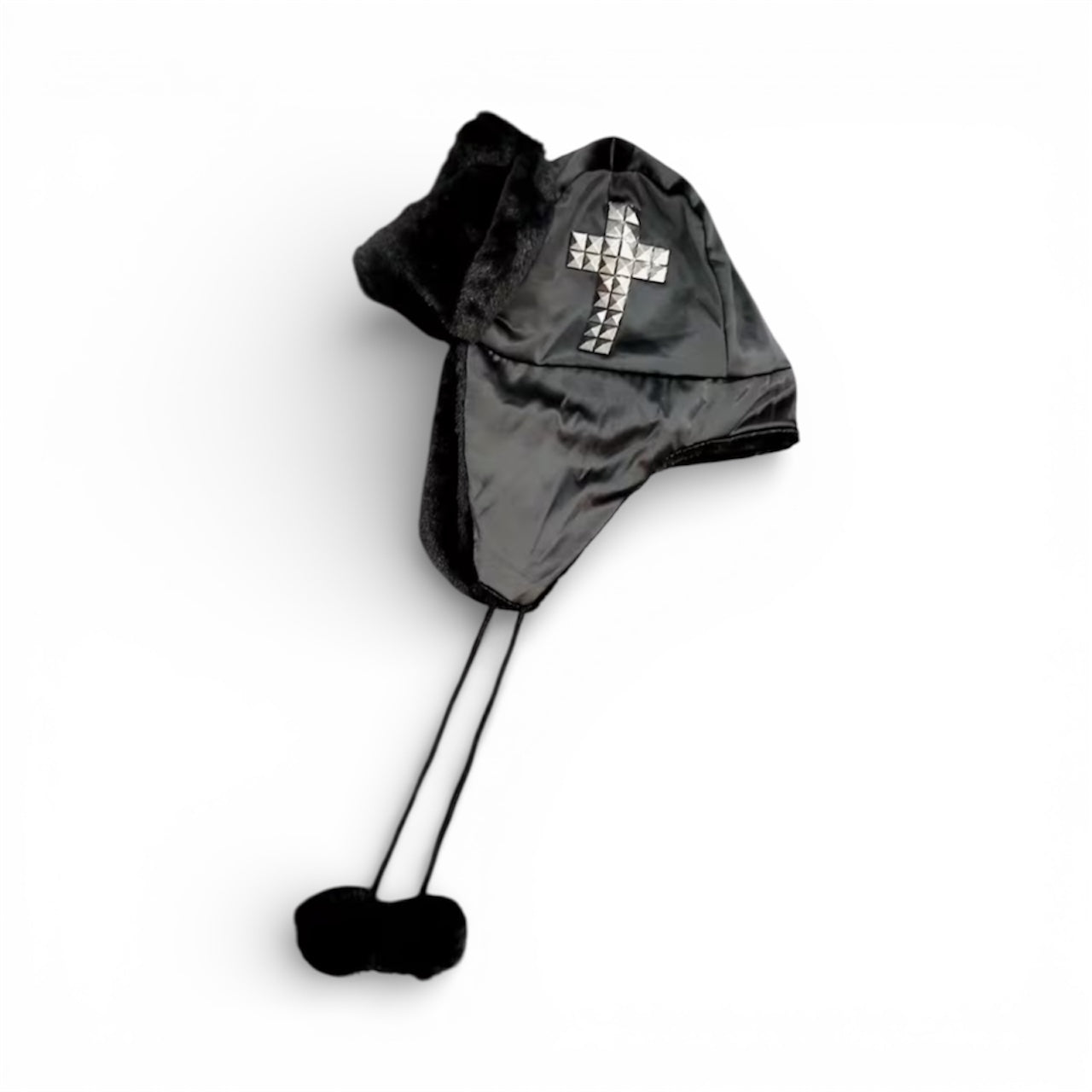 Chapka noir avec croix à strass argenté