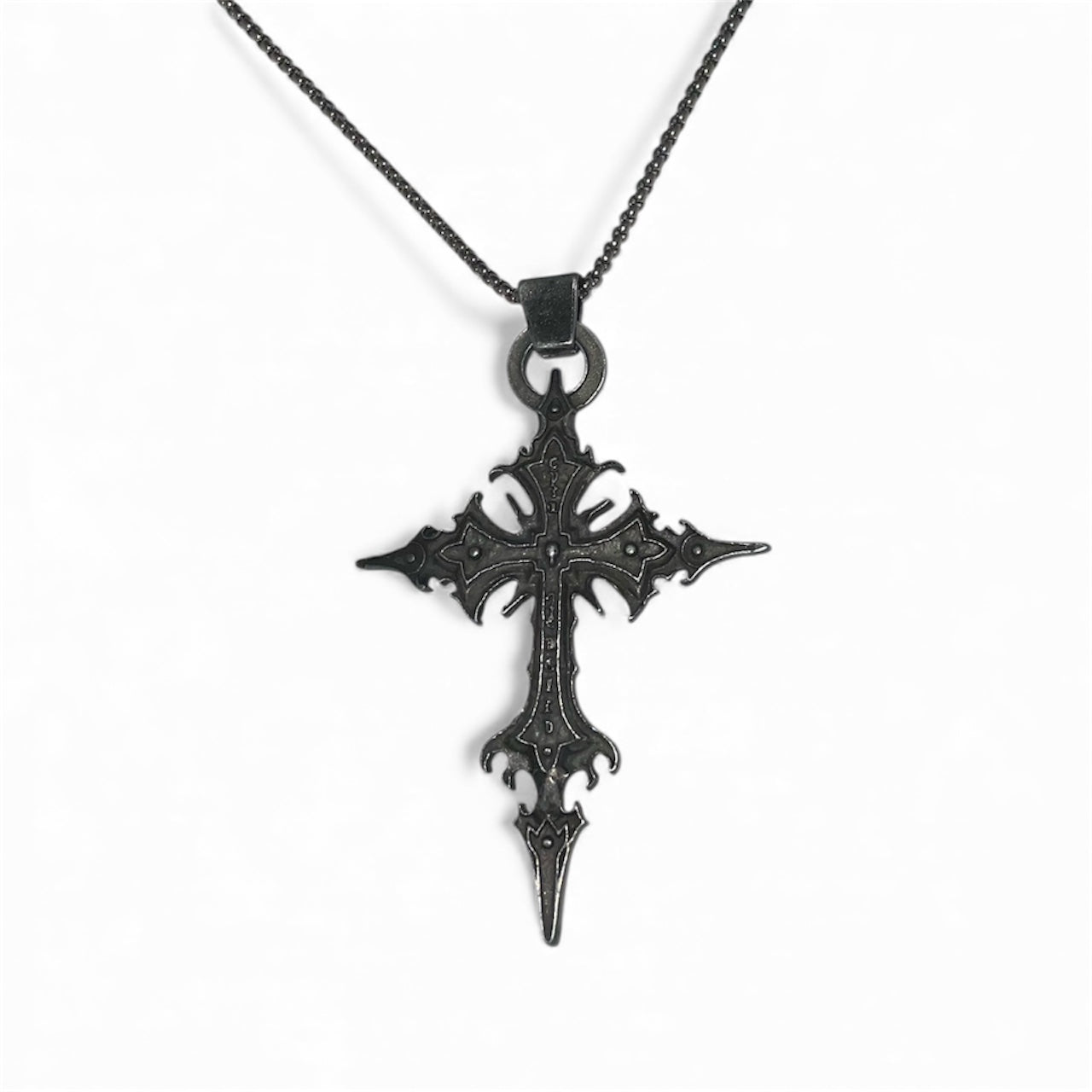 Chaîne pendentif croix lourde