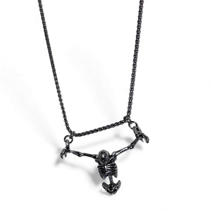 Chaîne pendentif squelette argenté gothique
