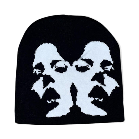 Bonnet noir avec visage artistique